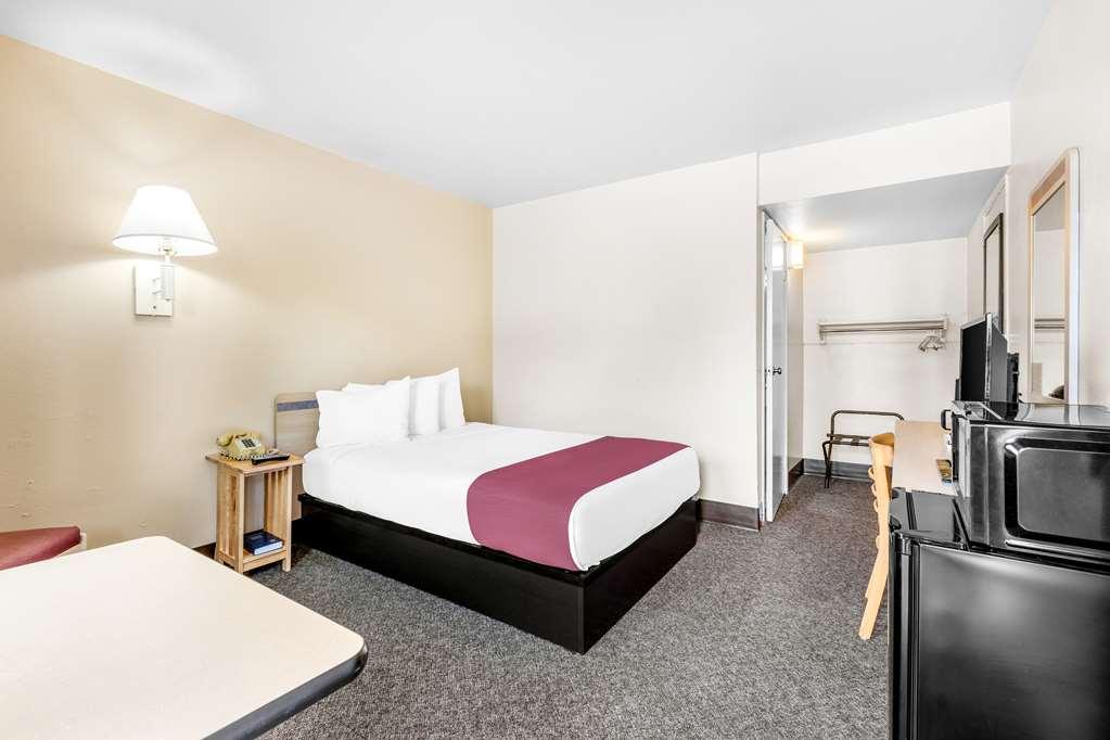 Americas Best Value Inn - Lake Stadt Zimmer foto